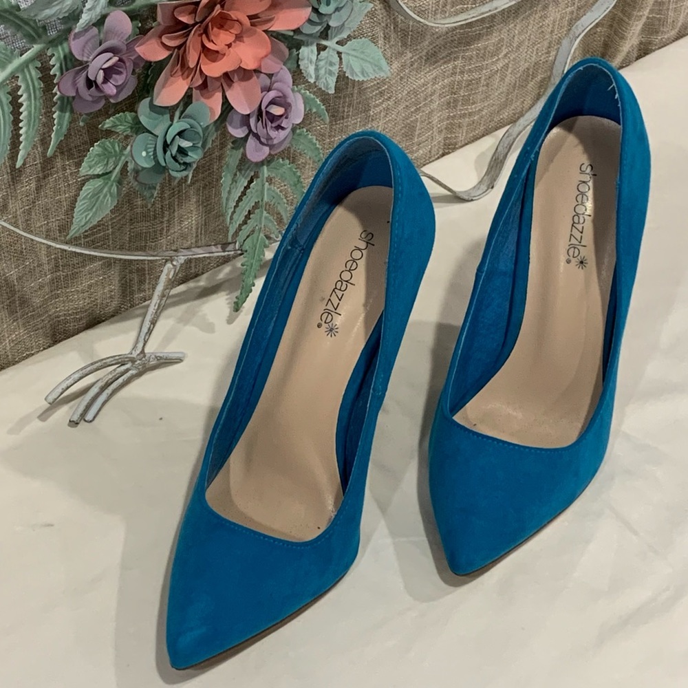 Shoedazzle gorgeous blue heels - Picture 3 of 7